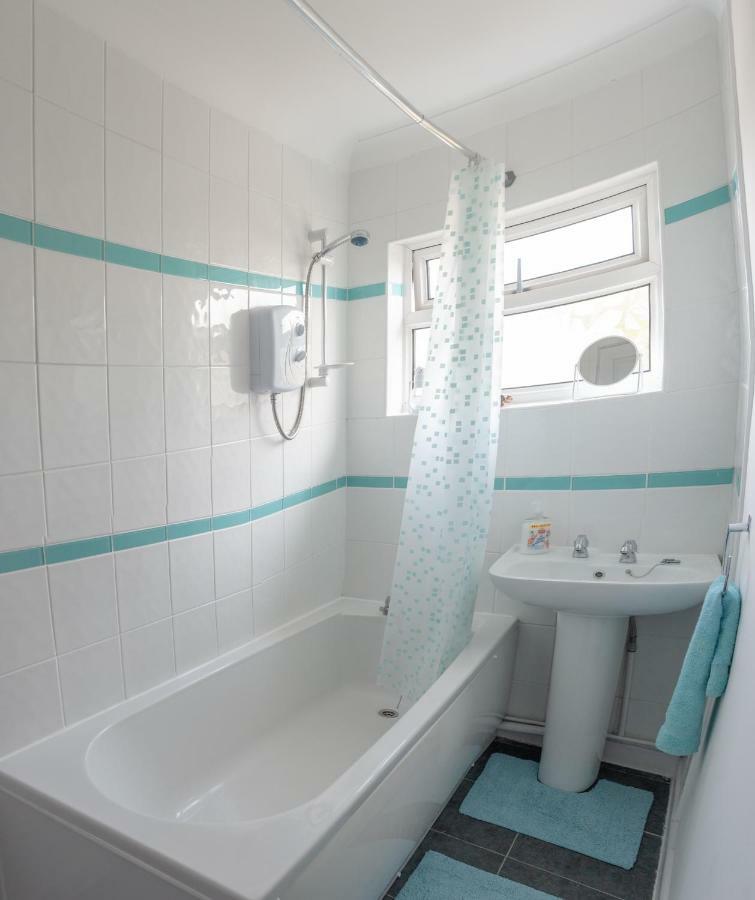 Cwtch Y Coetir Villa Swansea Esterno foto